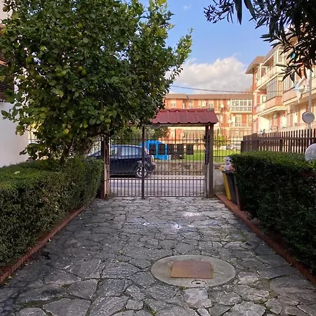 Apartment Vagabondo Petit Maison Caserta
